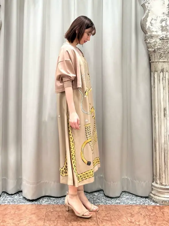 GRACE CONTINENTAL The Banquet eri コーディネート画像