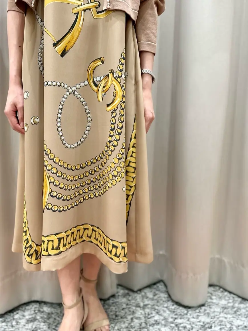 GRACE CONTINENTAL The Banquet eri コーディネート画像