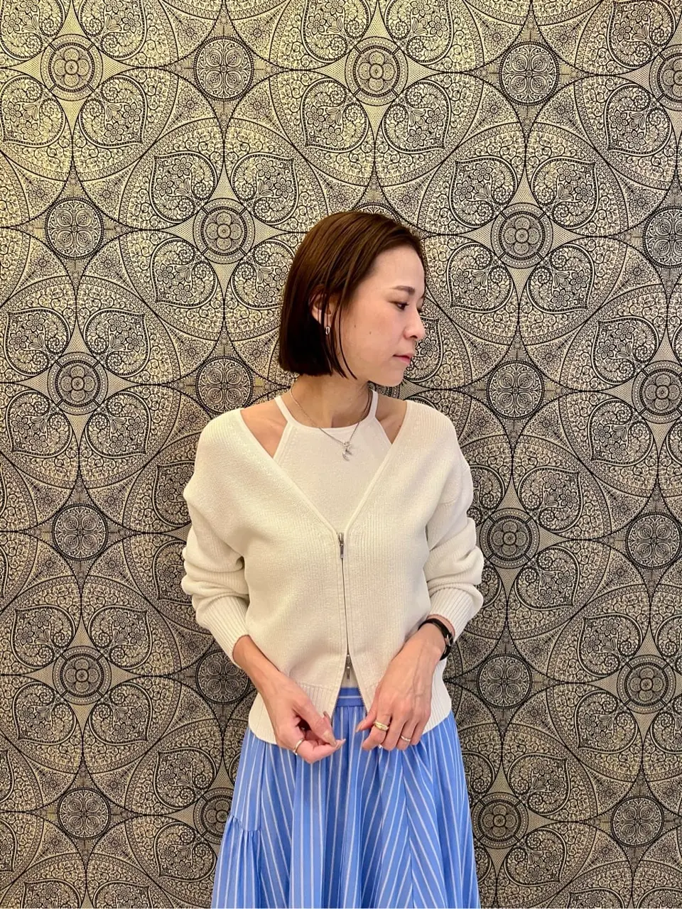 GRACE CONTINENTAL The Banquet 亀田 未希 コーディネート画像