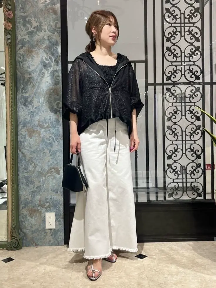 GRACE CONTINENTAL The Banquet 泉　智子 コーディネート画像