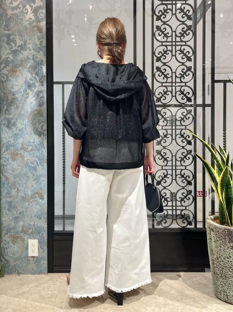 GRACE CONTINENTAL The Banquet 泉　智子 コーディネート画像