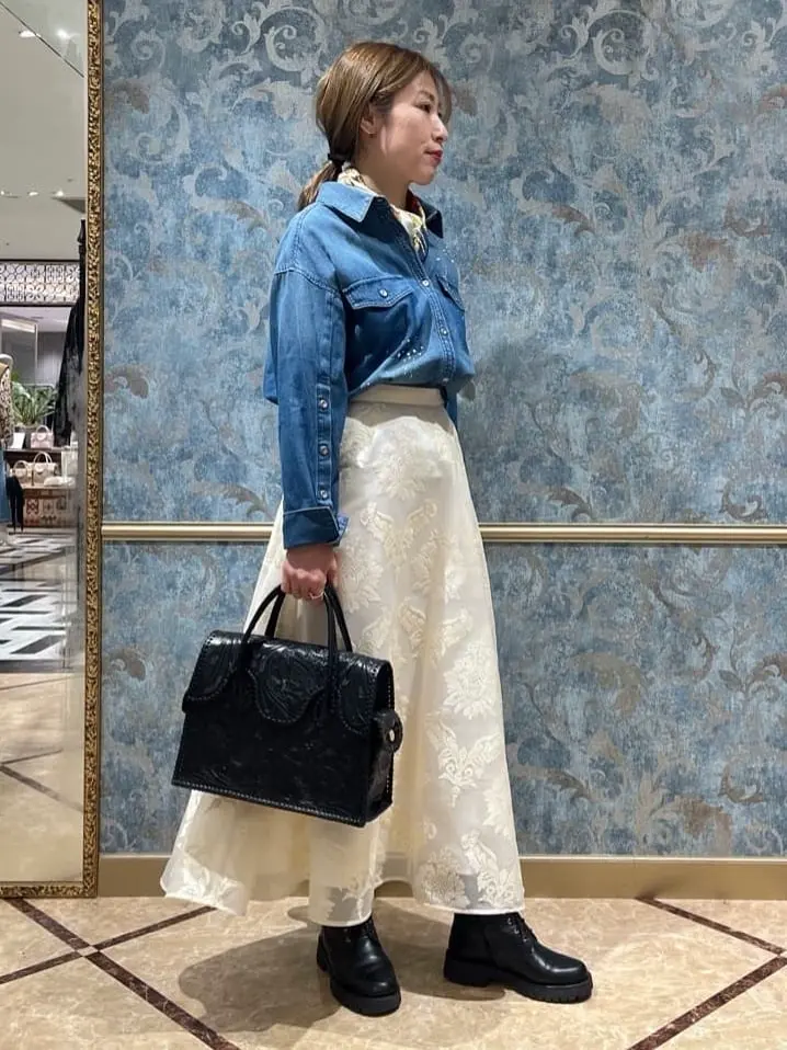 GRACE CONTINENTAL The Banquet 泉　智子 コーディネート画像