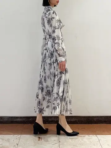 GRACE CONTINENTAL The Banquet yuri コーディネート画像