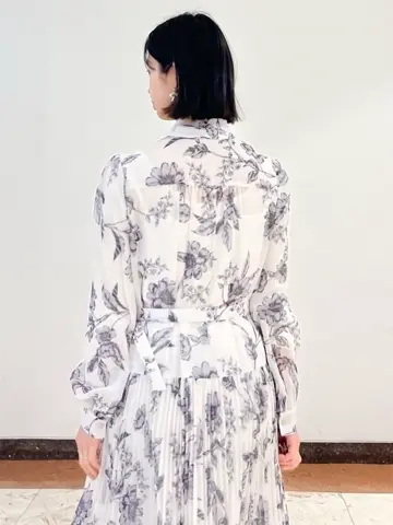 GRACE CONTINENTAL The Banquet yuri コーディネート画像