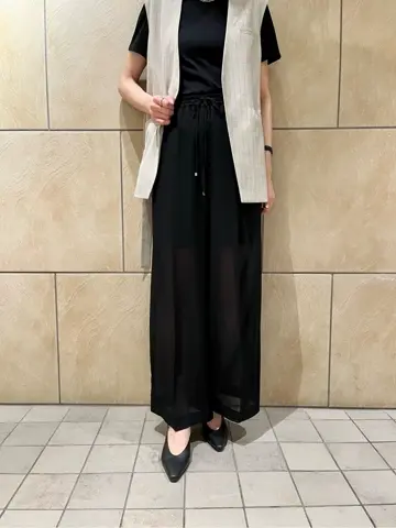 GRACE CONTINENTAL The Banquet 亀田 未希 コーディネート画像