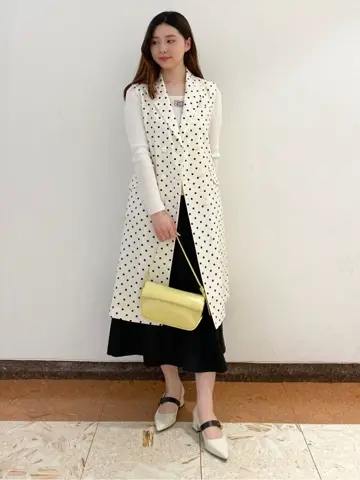 GRACE CONTINENTAL The Banquet mikiho コーディネート画像