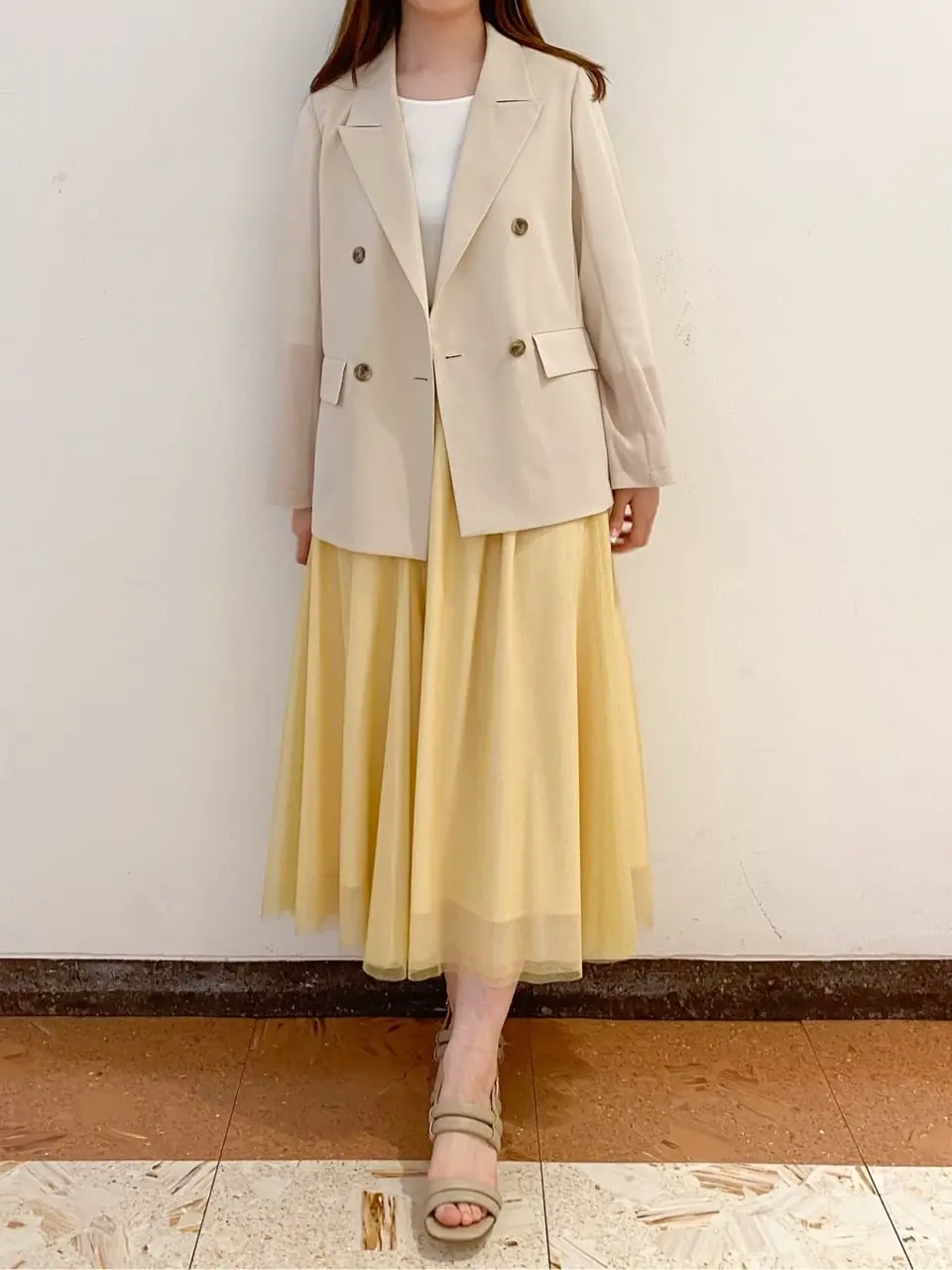 GRACE CONTINENTAL The Banquet mikiho コーディネート画像