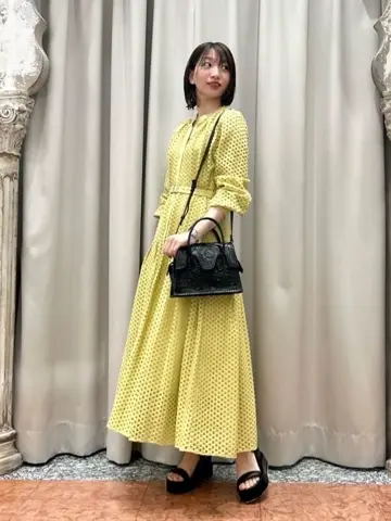 GRACE CONTINENTAL The Banquet eri コーディネート画像