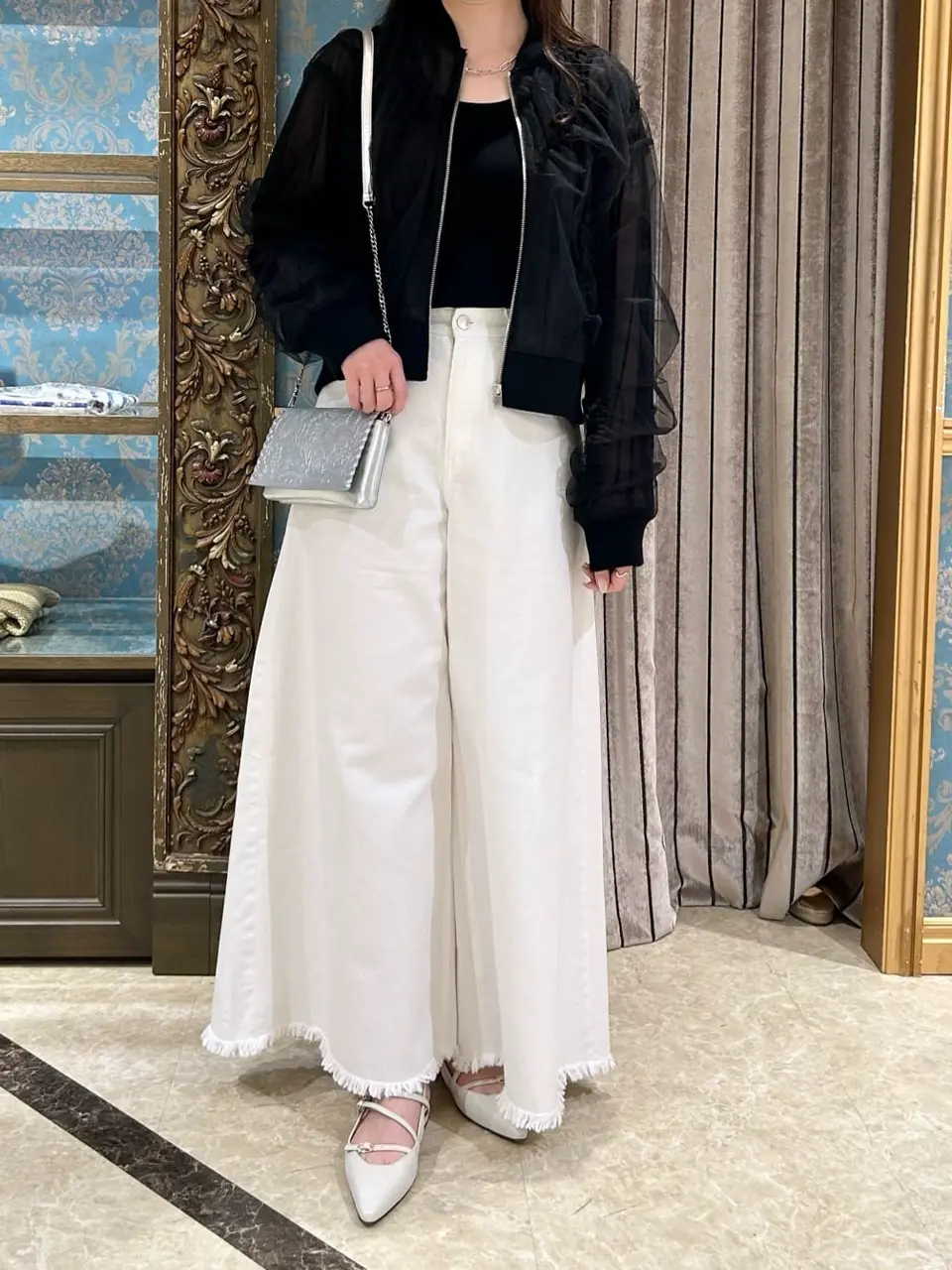 GRACE CONTINENTAL The Banquet Taura コーディネート画像