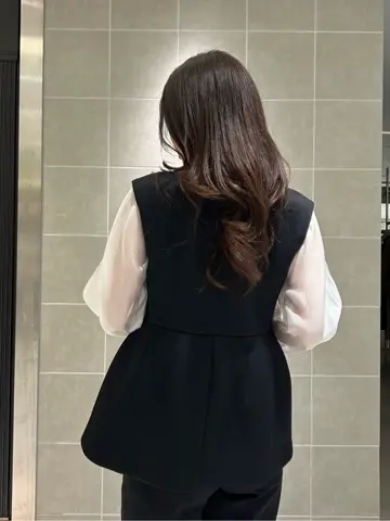 GRACE CONTINENTAL The Banquet 志田　悠 コーディネート画像