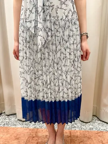 GRACE CONTINENTAL The Banquet 遠藤　みずき コーディネート画像