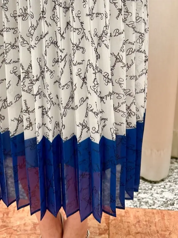 GRACE CONTINENTAL The Banquet 遠藤　みずき コーディネート画像