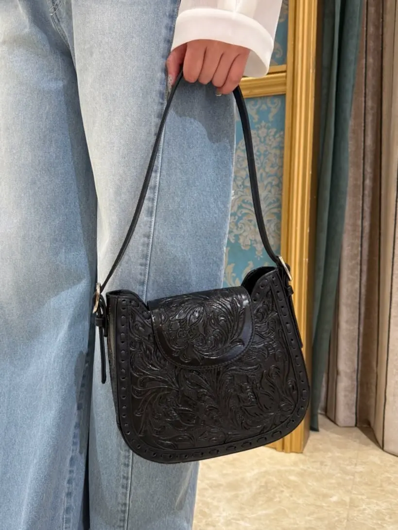 GRACE CONTINENTAL The Banquet 近藤　紫織 コーディネート画像