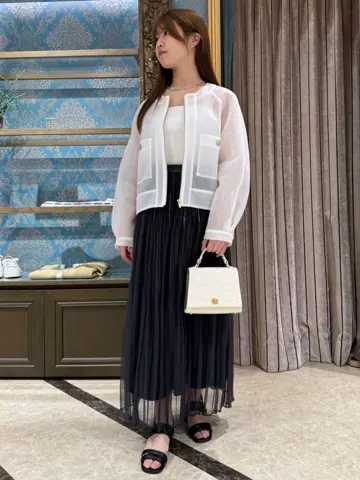 GRACE CONTINENTAL The Banquet 近藤　紫織 コーディネート画像