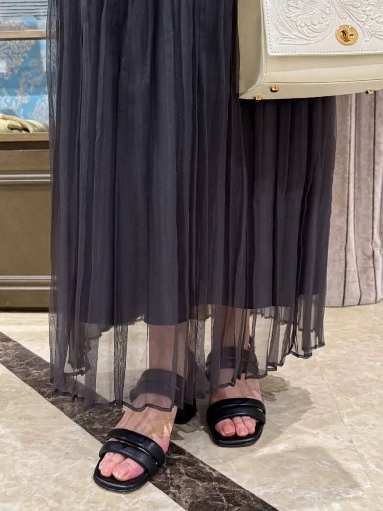 GRACE CONTINENTAL The Banquet 近藤　紫織 コーディネート画像