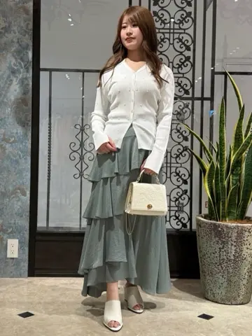 GRACE CONTINENTAL The Banquet 近藤　紫織 コーディネート画像