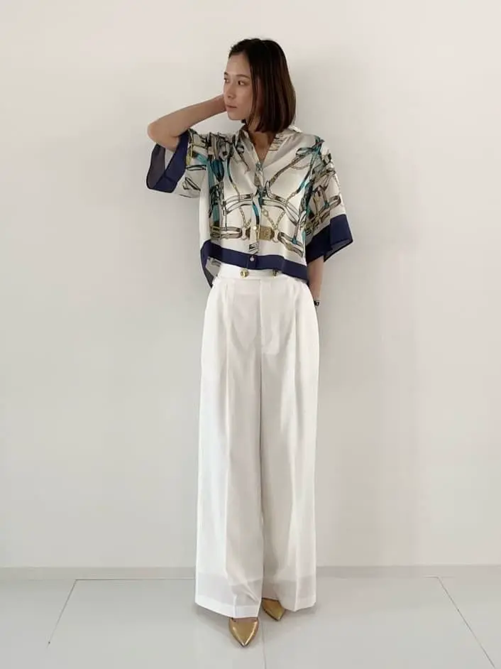 GRACE CONTINENTAL The Banquet 亀田 未希 コーディネート画像