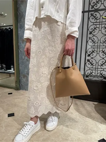 GRACE CONTINENTAL The Banquet 近藤　紫織 コーディネート画像