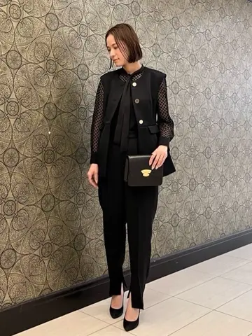 GRACE CONTINENTAL The Banquet 亀田 未希 コーディネート画像