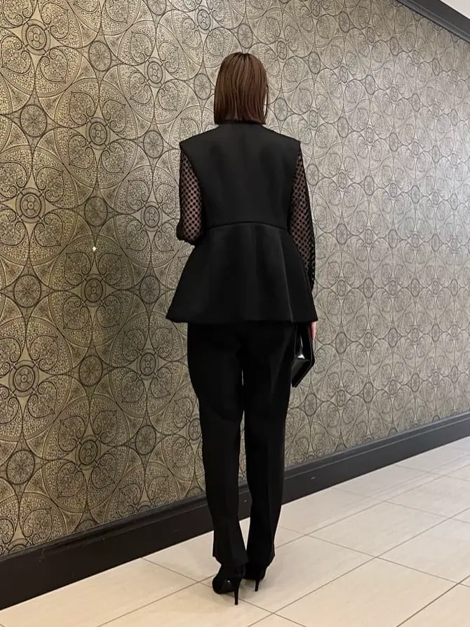 GRACE CONTINENTAL The Banquet 亀田 未希 コーディネート画像