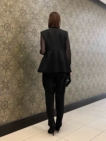 GRACE CONTINENTAL The Banquet 亀田 未希 コーディネート画像