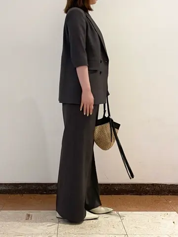 GRACE CONTINENTAL The Banquet mikiho コーディネート画像