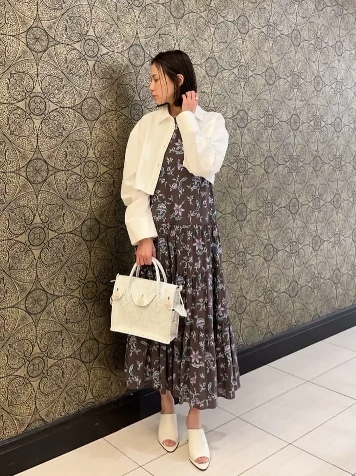 GRACE CONTINENTAL The Banquet 亀田 未希 コーディネート画像