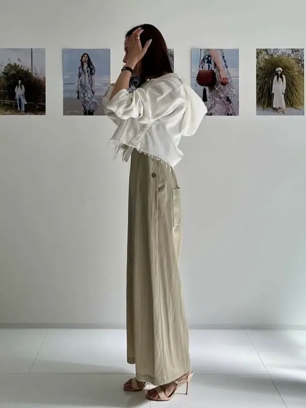 GRACE CONTINENTAL The Banquet 亀田 未希 コーディネート画像