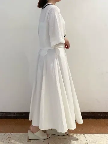 GRACE CONTINENTAL The Banquet mikiho コーディネート画像