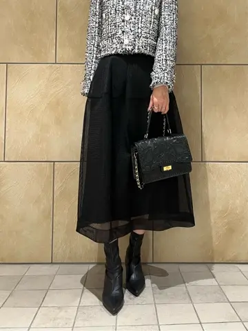 GRACE CONTINENTAL The Banquet 亀田 未希 コーディネート画像