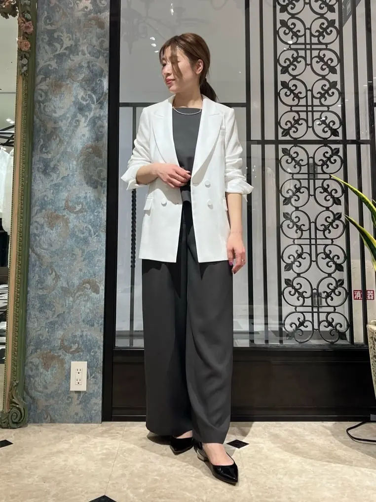 GRACE CONTINENTAL The Banquet 泉　智子 コーディネート画像