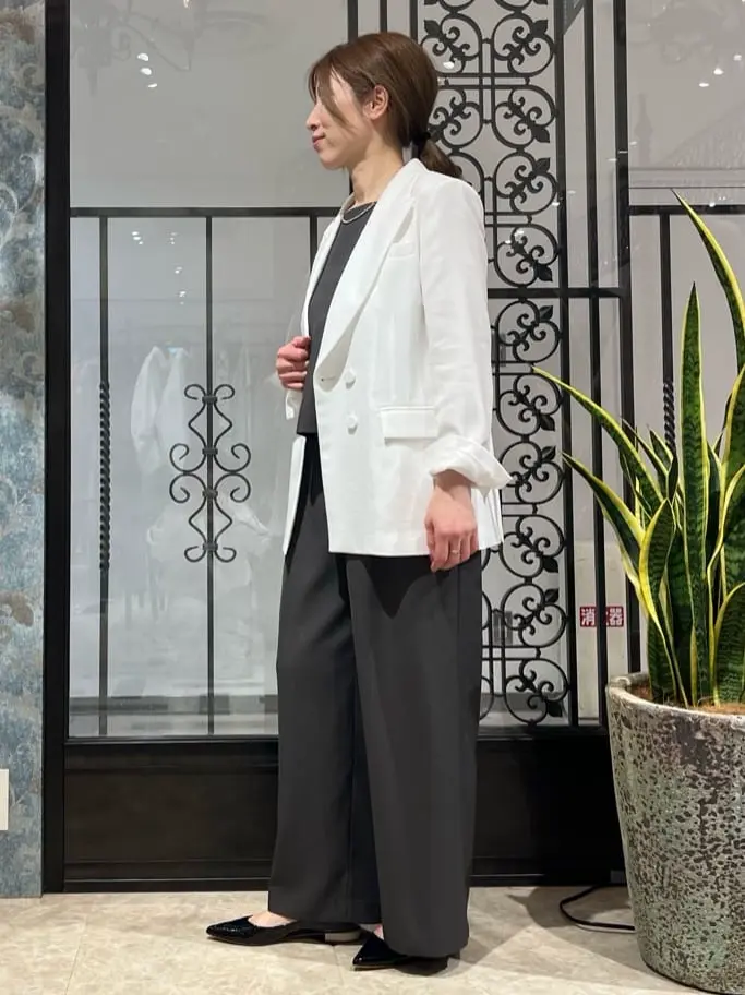 GRACE CONTINENTAL The Banquet 泉　智子 コーディネート画像