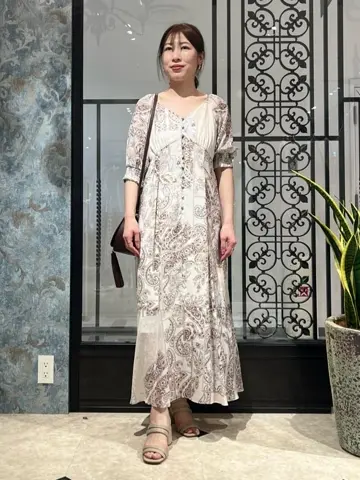 GRACE CONTINENTAL The Banquet 泉　智子 コーディネート画像