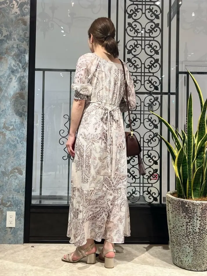 GRACE CONTINENTAL The Banquet 泉　智子 コーディネート画像