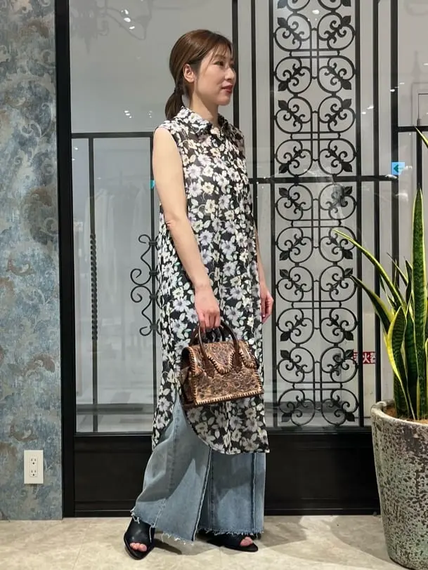 GRACE CONTINENTAL The Banquet 泉　智子 コーディネート画像