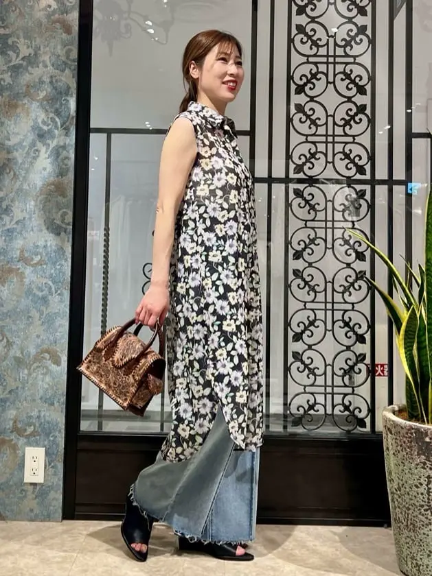 GRACE CONTINENTAL The Banquet 泉　智子 コーディネート画像