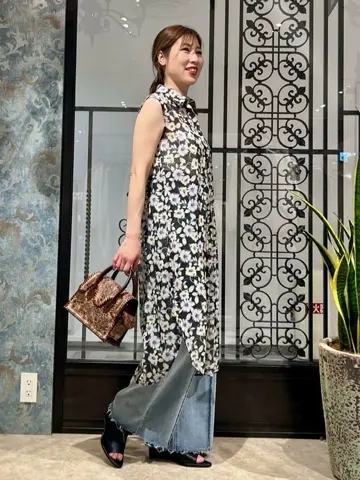 GRACE CONTINENTAL The Banquet 泉　智子 コーディネート画像