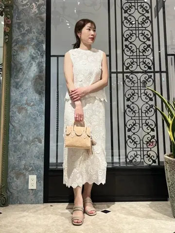 GRACE CONTINENTAL The Banquet 泉　智子 コーディネート画像