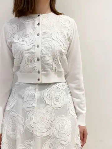 GRACE CONTINENTAL The Banquet mikiho コーディネート画像