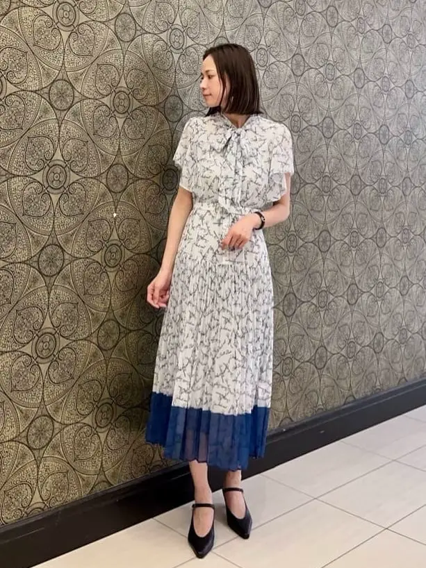 GRACE CONTINENTAL The Banquet 亀田 未希 コーディネート画像