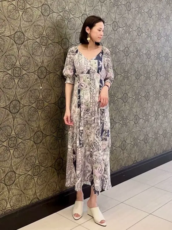 GRACE CONTINENTAL The Banquet 亀田 未希 コーディネート画像