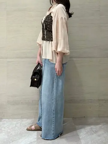 GRACE CONTINENTAL The Banquet Taura コーディネート画像