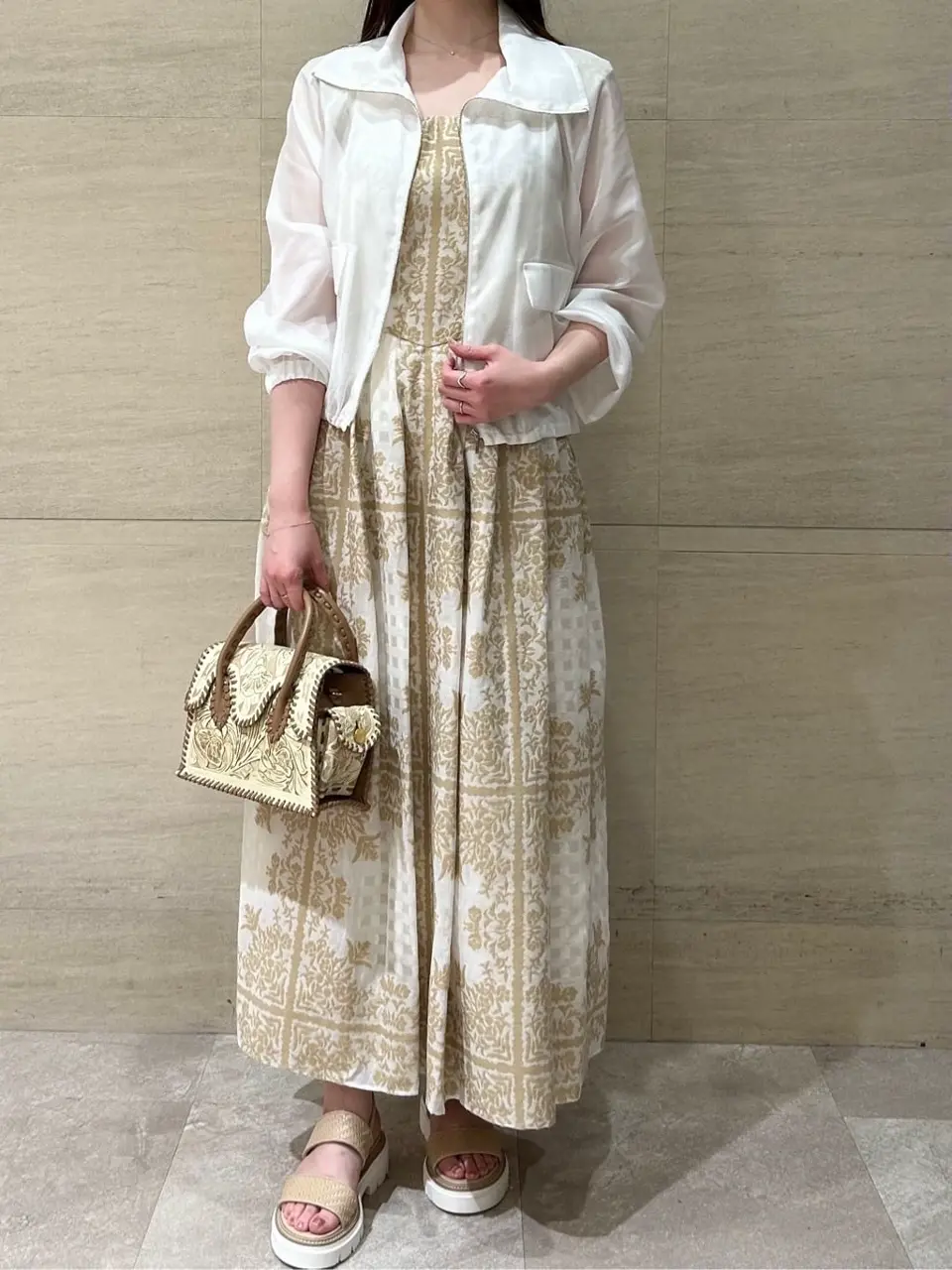 GRACE CONTINENTAL The Banquet Taura コーディネート画像