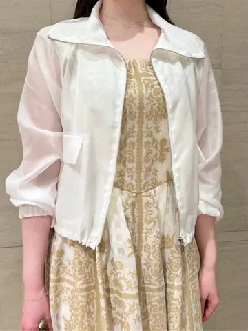 GRACE CONTINENTAL The Banquet Taura コーディネート画像