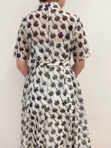 GRACE CONTINENTAL The Banquet mikiho コーディネート画像