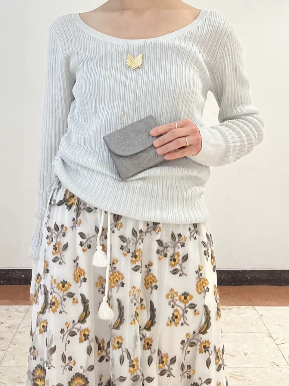 GRACE CONTINENTAL The Banquet yuri コーディネート画像