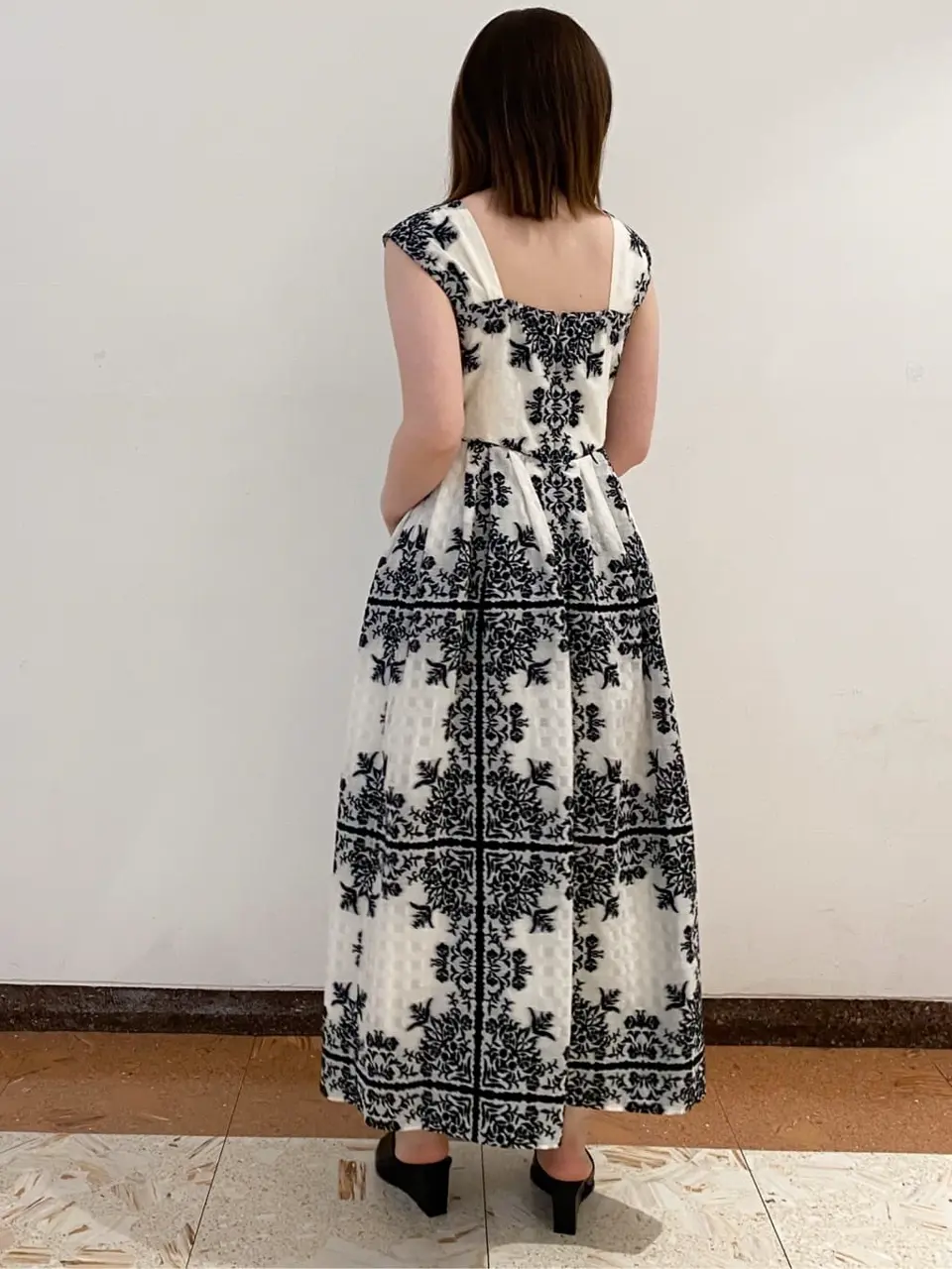 GRACE CONTINENTAL The Banquet mikiho コーディネート画像