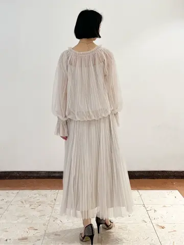 GRACE CONTINENTAL The Banquet yuri コーディネート画像