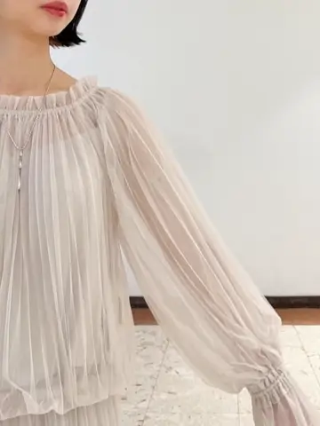 GRACE CONTINENTAL The Banquet yuri コーディネート画像