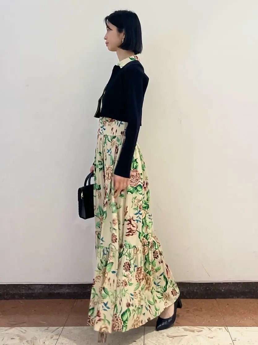 GRACE CONTINENTAL The Banquet yuri コーディネート画像